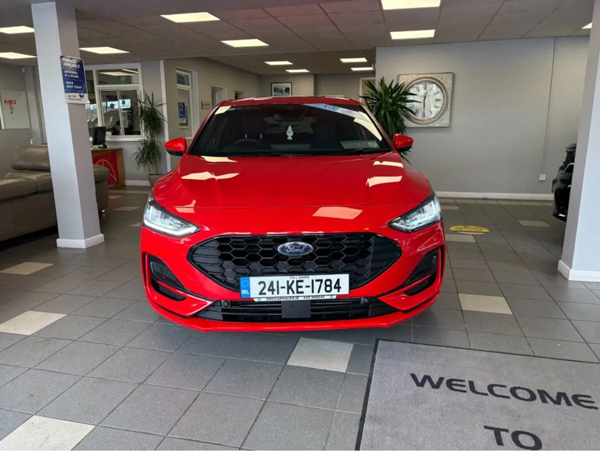Ford Focus St-line 1.0t 125 M6 FWD - Image 3