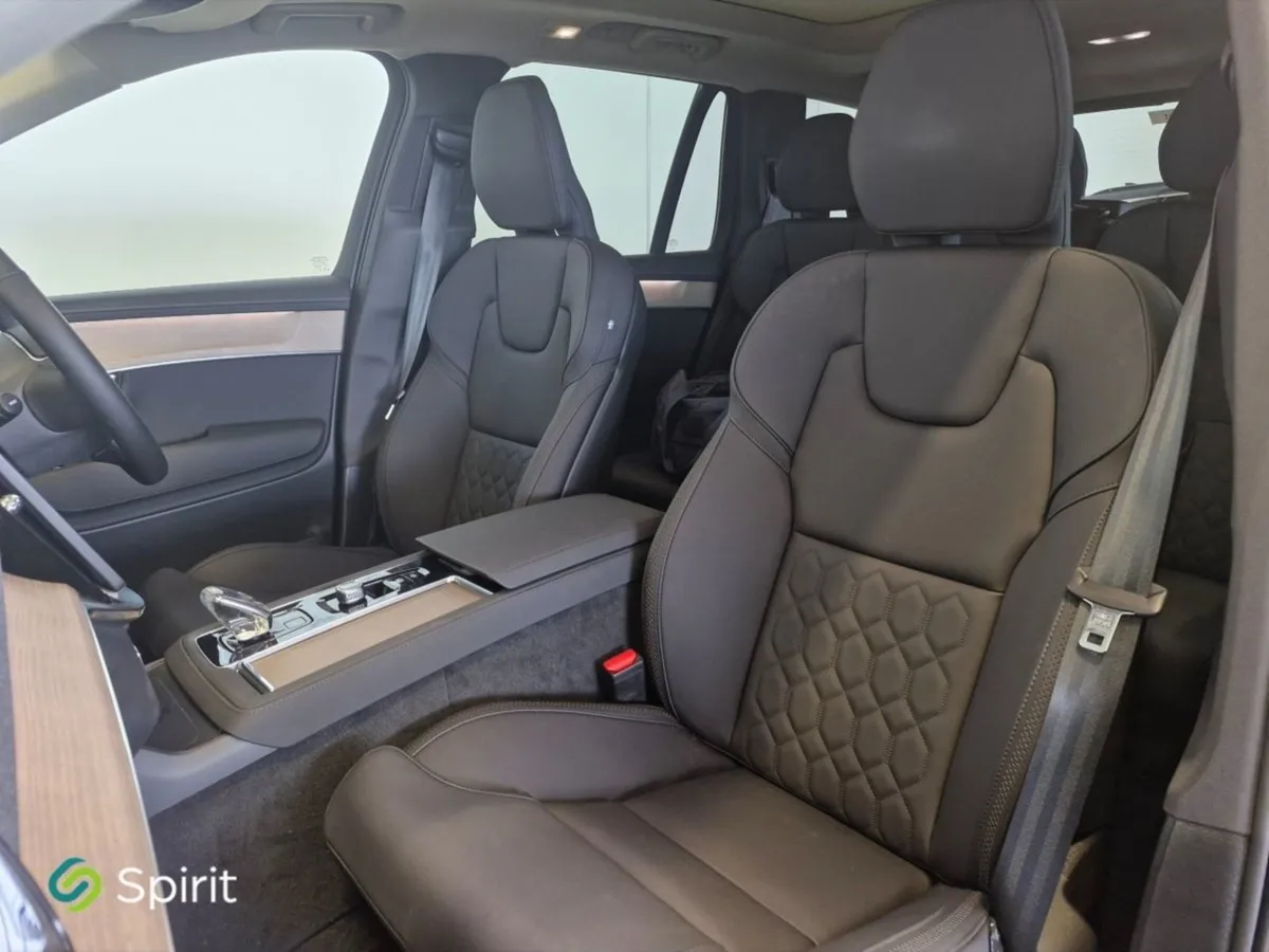 Volvo XC90 T8 Phev AWD Plus Bright - New Model - Image 3