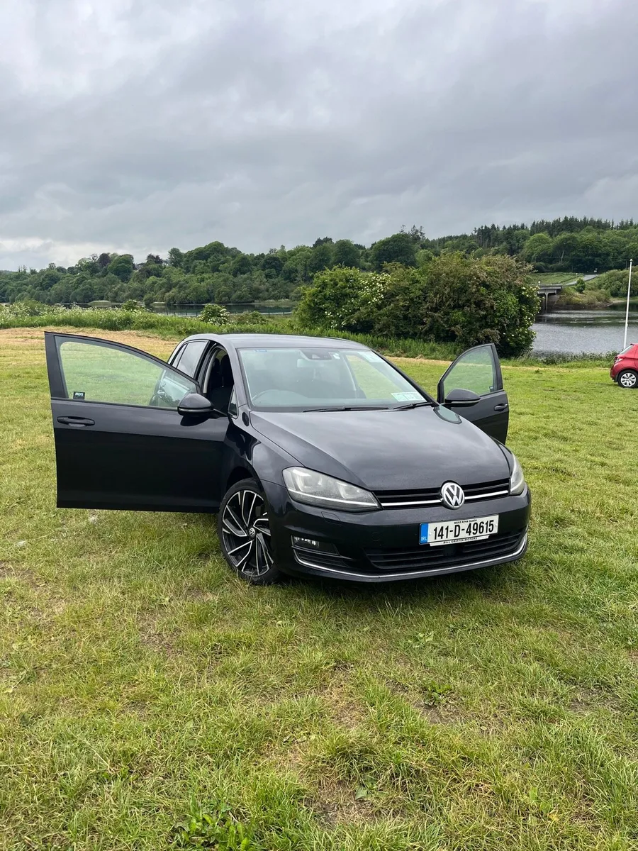Volkswagen Golf TSI - Image 2