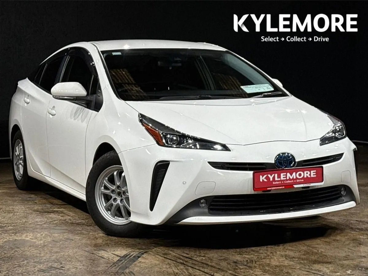 Toyota Prius 1.8 Hybrid Automatic - Facelift - Cr - Image 1