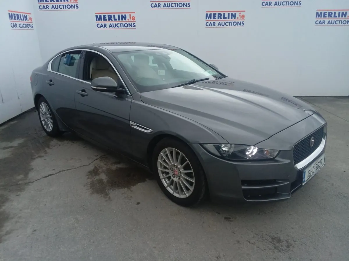 Jaguar XE 14D 163PS LF Prestige Auto 1999 - Image 3