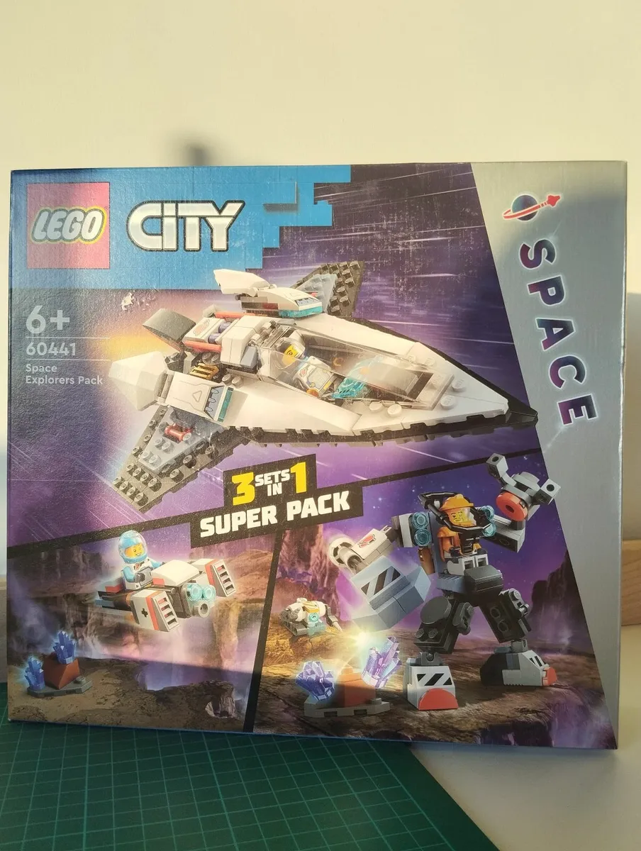 LEGO City Space Explorer Mech Interstellar Spaces - Image 1