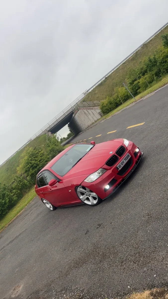 BMW 3-series 2010 - Image 3