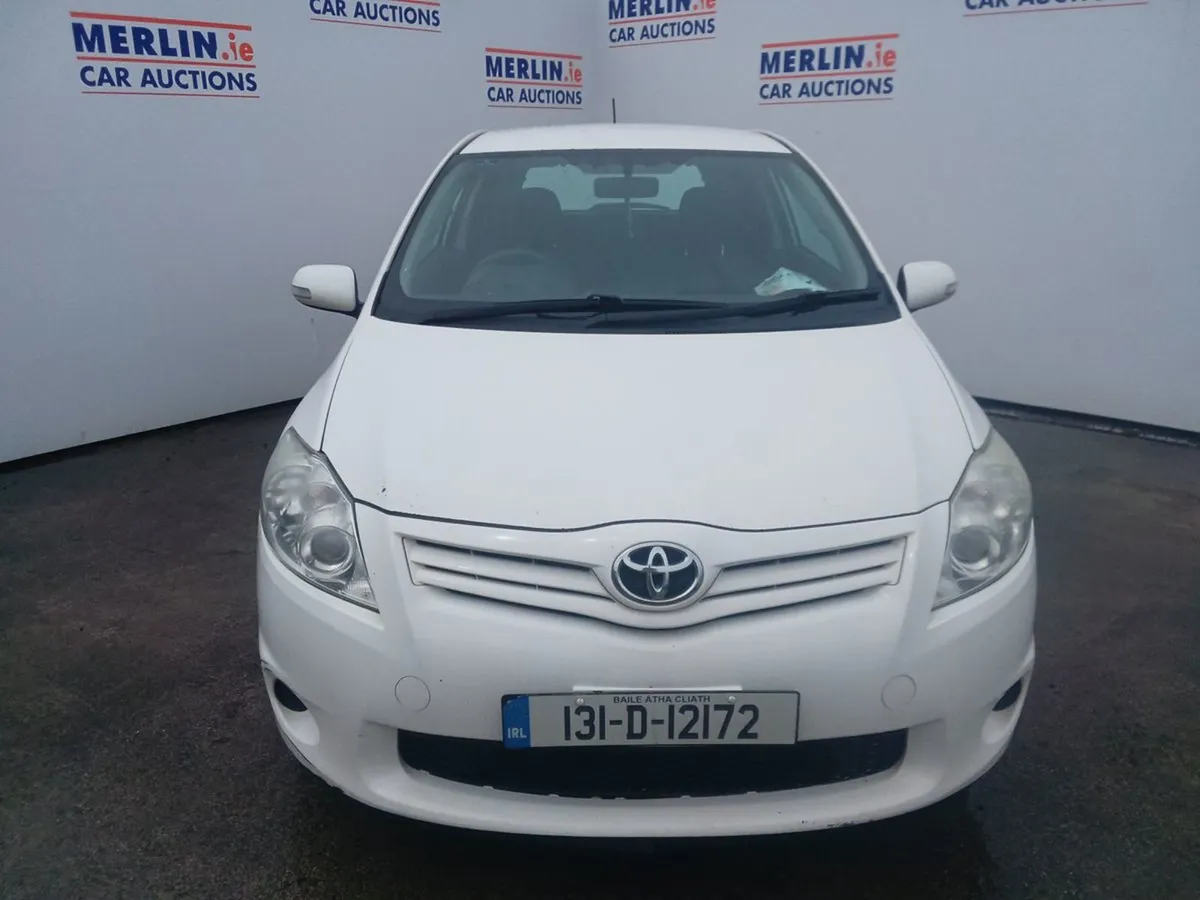 Toyota Auris 1.4d4d Terra - Image 1