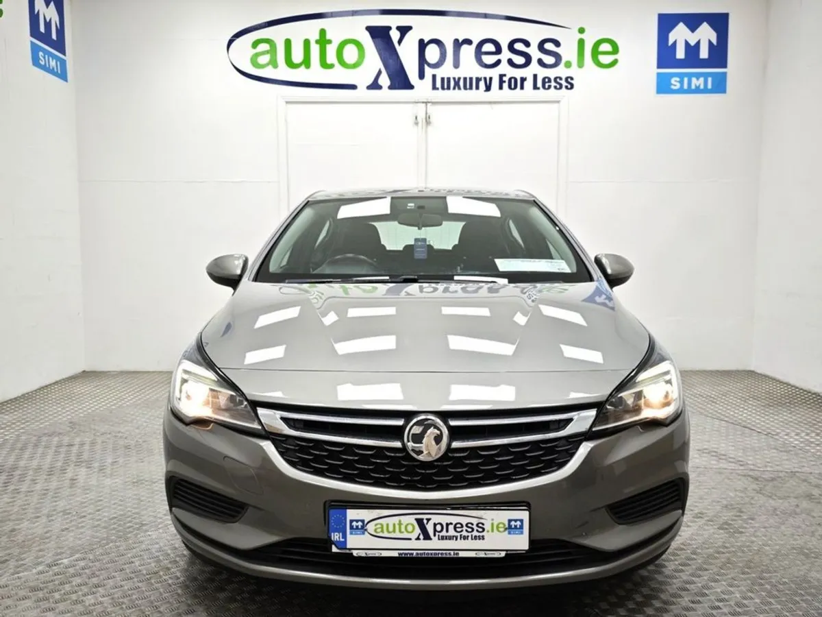 Vauxhall Astra 1.4i Turbo Tech Line - Image 3