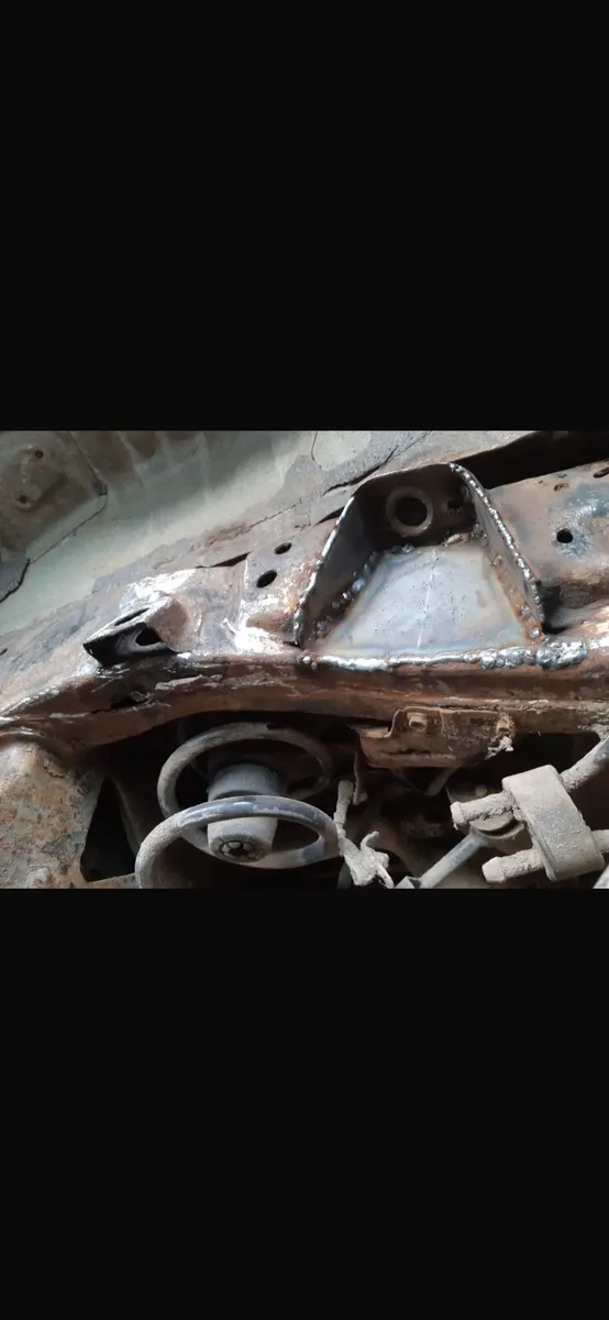 Vans jeeps welding - Image 2