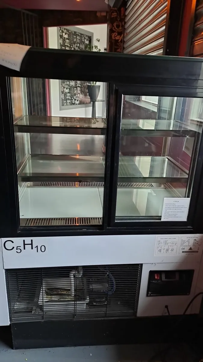 Unifrost Cake Display Fridge - Image 1