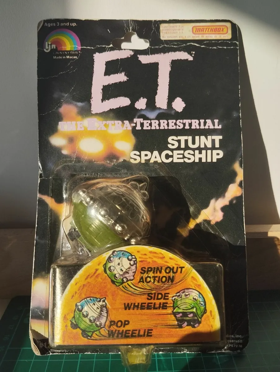 E.T. The ExtraTerrestrial Stunt Spaceship Vint 82 - Image 2
