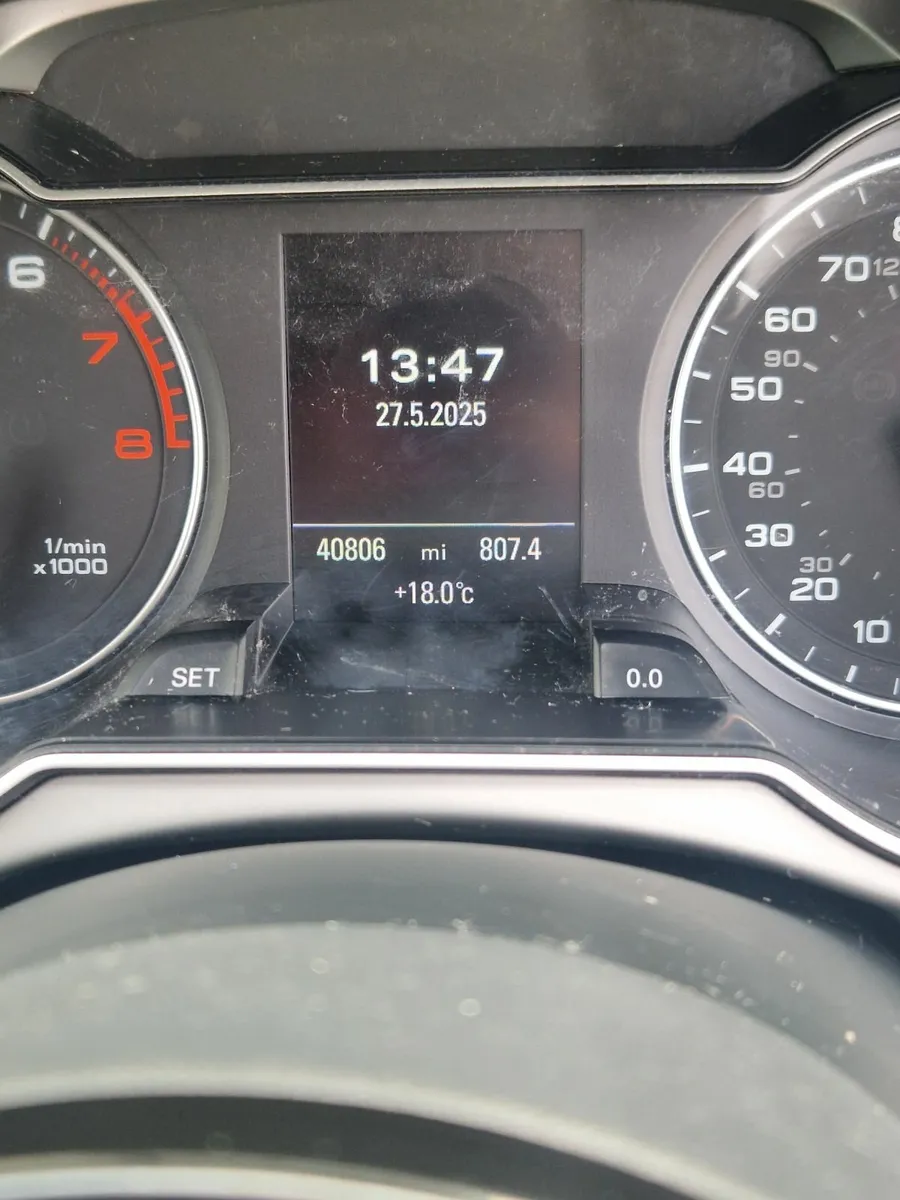 Audi A4 2014 - Image 2