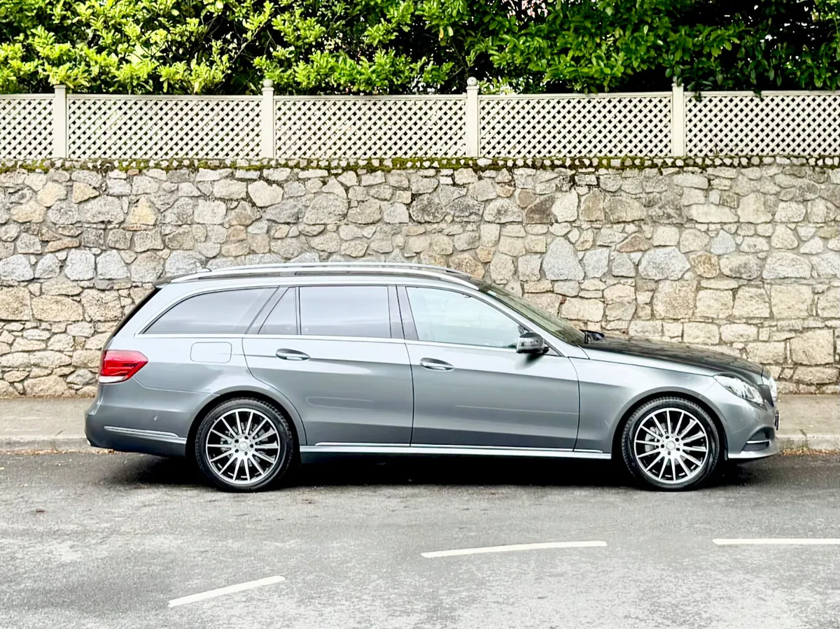 Mercedes-Benz E-Class 2015!!ESTATE!!LEATHER!!27NCT - Image 4