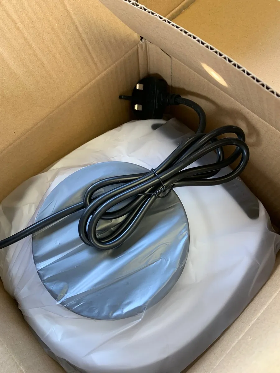 Electric clothes Dryer - Image 1