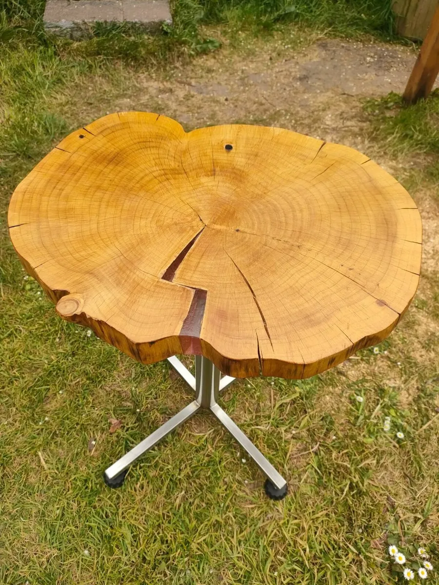 solid wood trunk table - Image 1