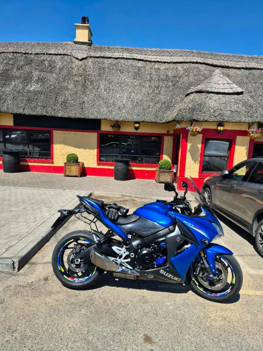 suzuki gsxs 1000f - Image 1