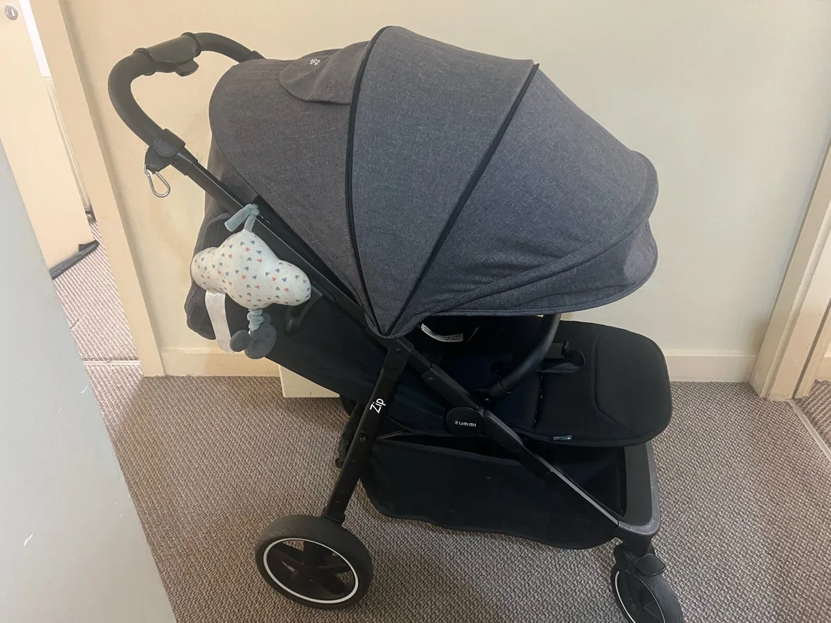 Stroller - Image 3