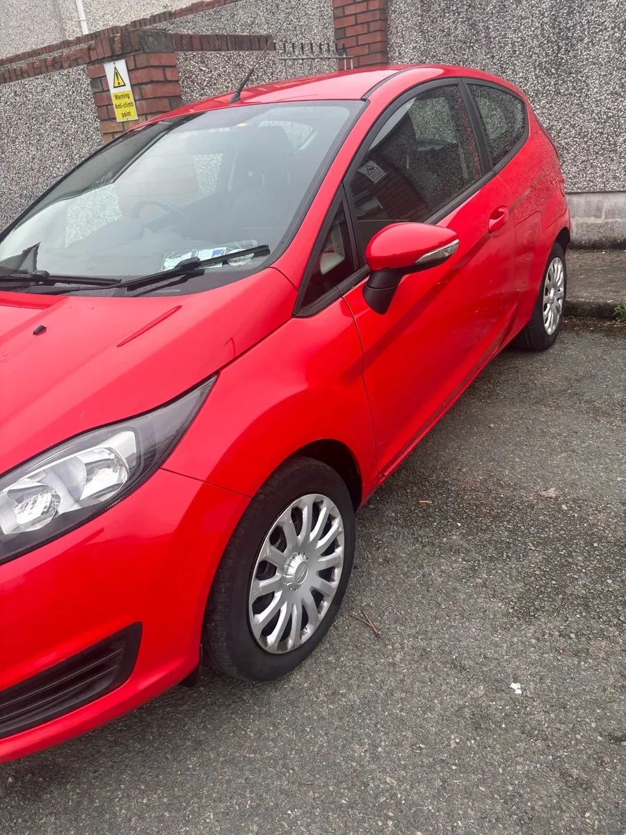 131 Ford fiesta 1.25 - Image 2