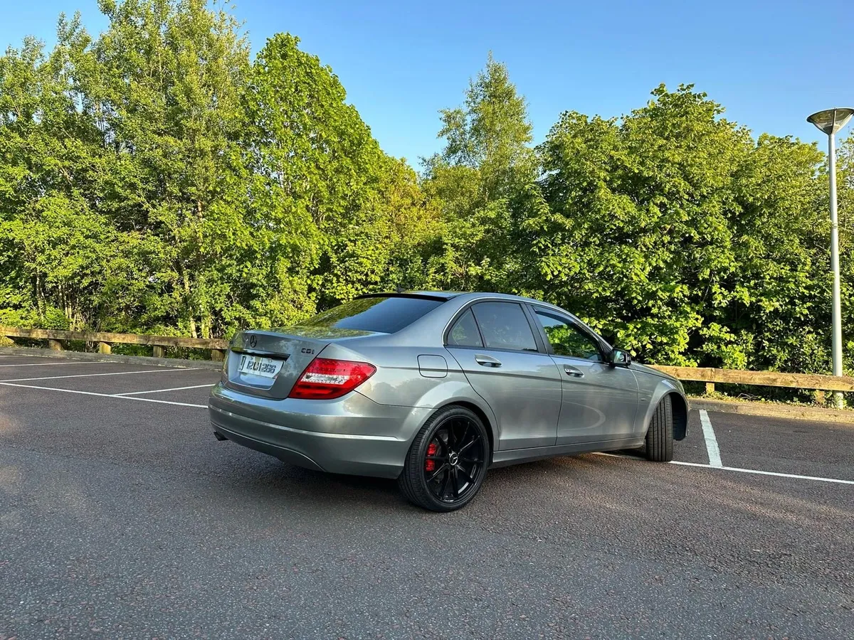 2012 Mercedes Benz C Class C200 2.1L - Image 2