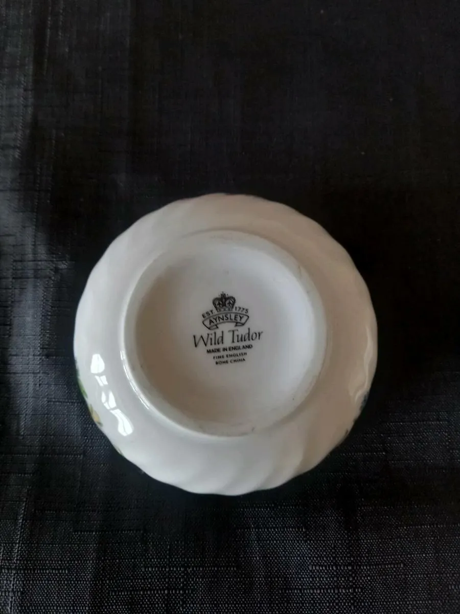 Aynsley Trinket Pot With Lid - Image 3