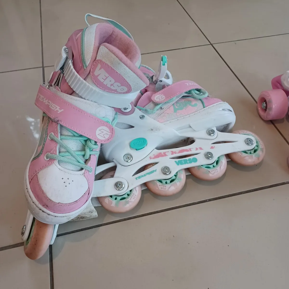 Kids roller skates - Image 2