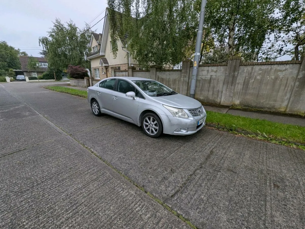 Toyota Avensis - Image 1