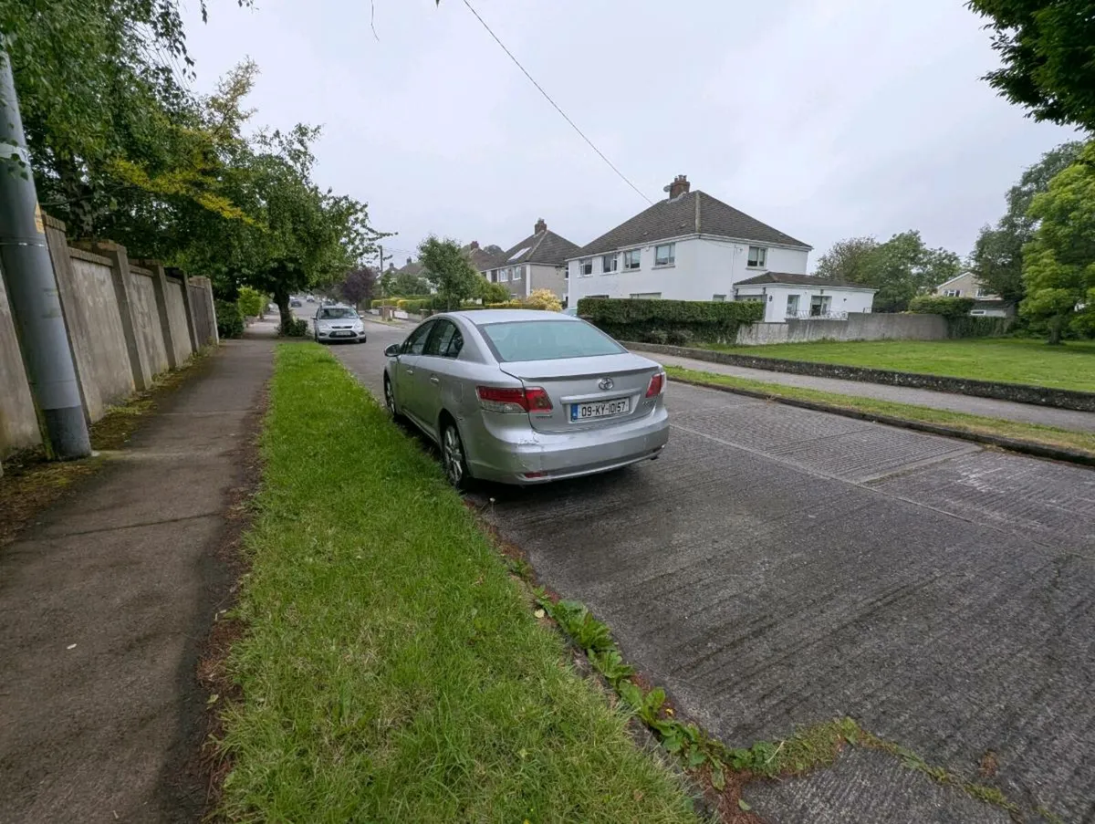 Toyota Avensis - Image 3