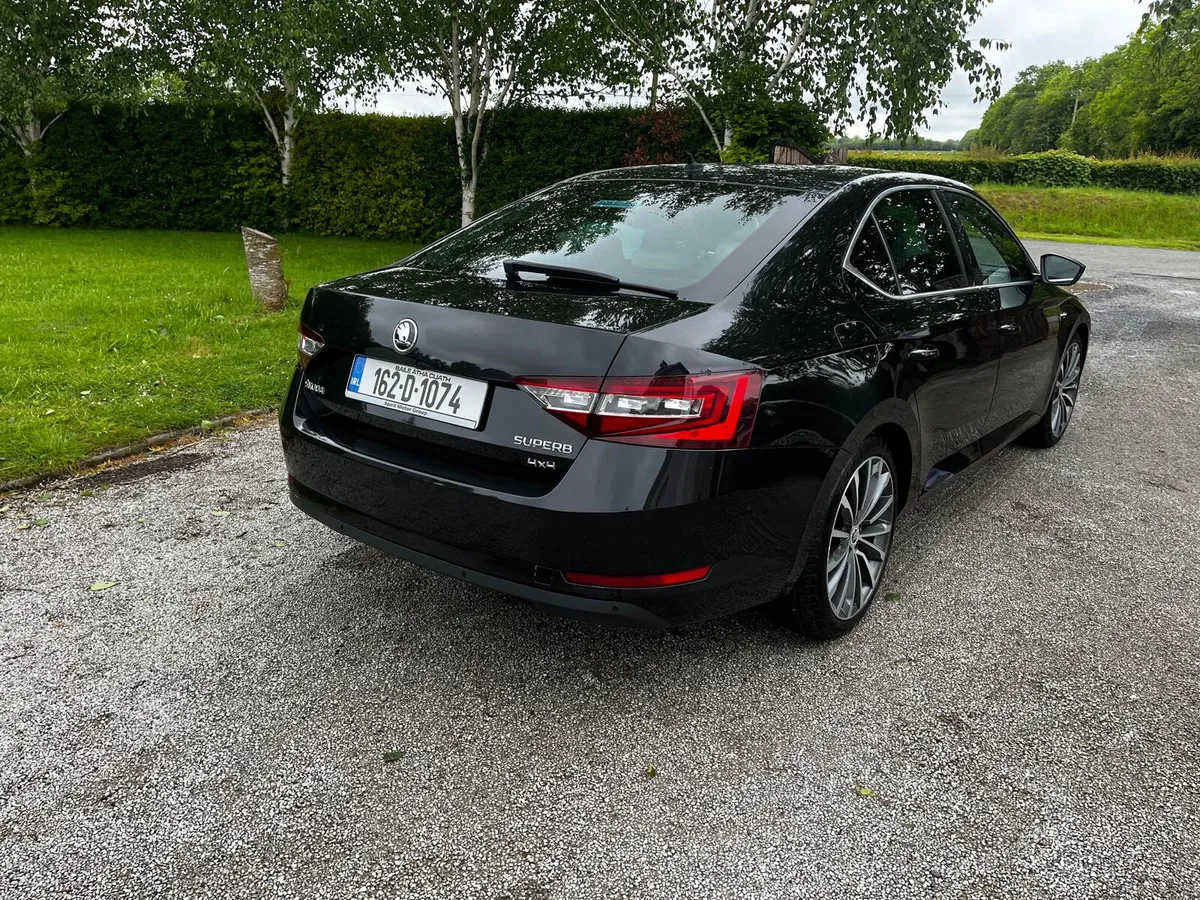 Rare 2016 Skoda Superb L&K 4x4 DSG 190BHP - Image 3