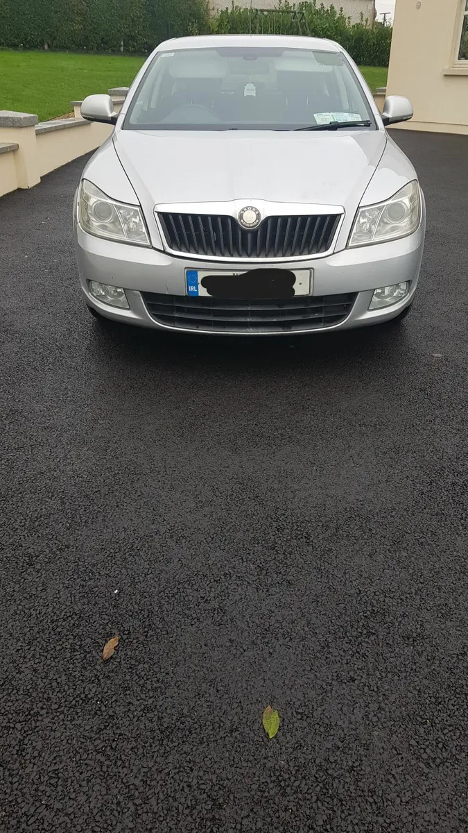 Skoda Octavia 2010  NCT 03/26 - Image 2