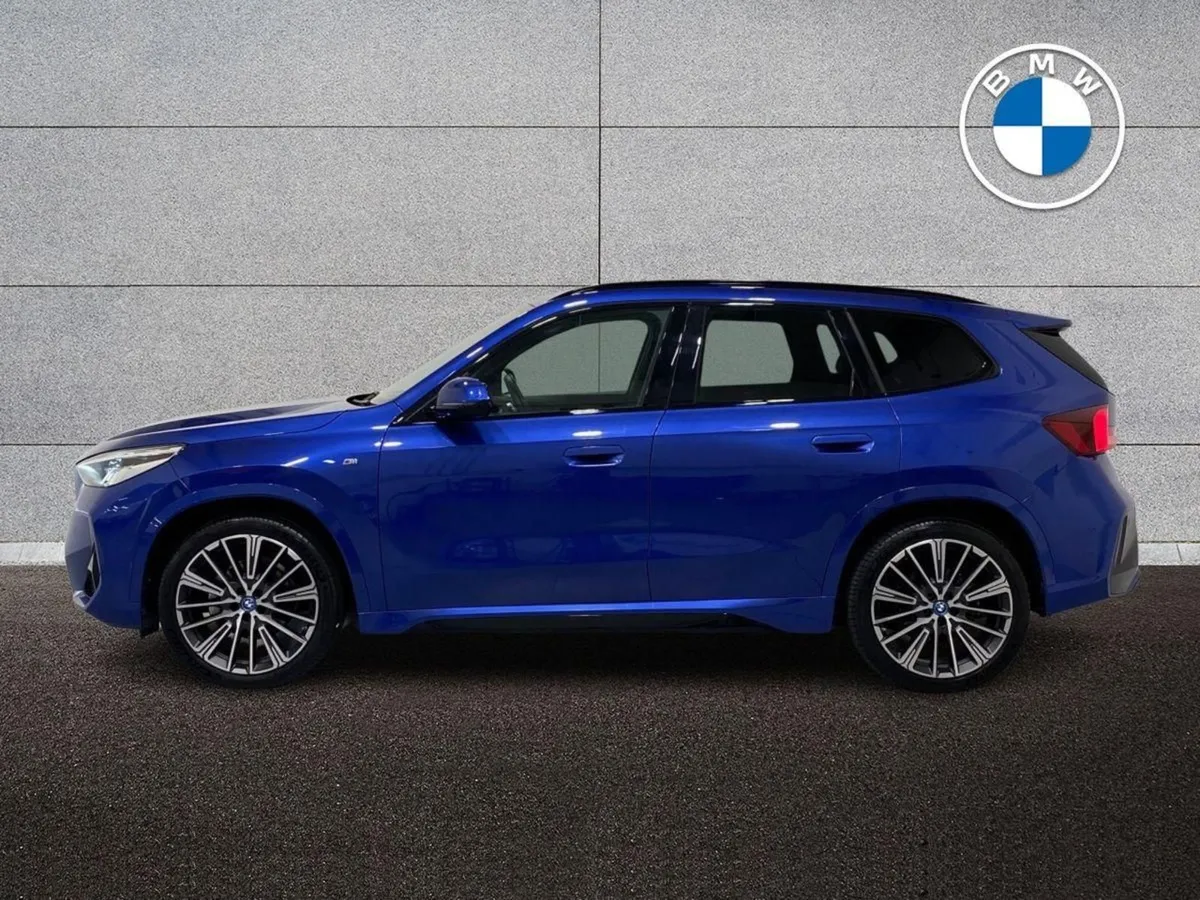 BMW iX1 Edrive20 M Sport - Image 3