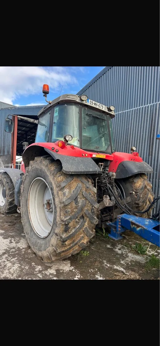 Tractor - Image 2