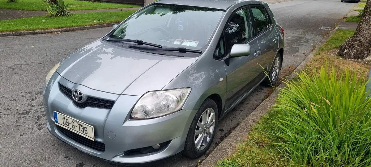 Toyota auris - Image 1
