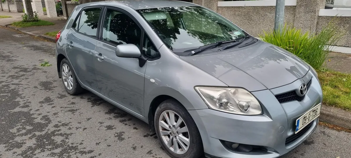 Toyota auris - Image 2