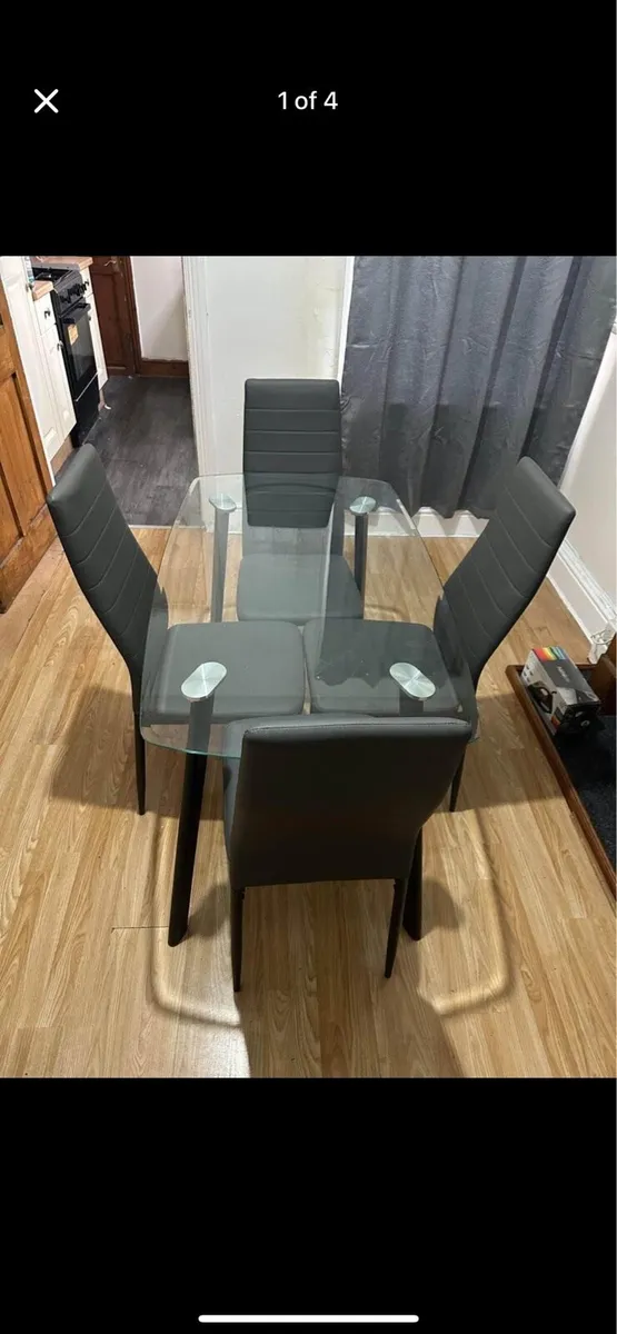 Dinning table - Image 4