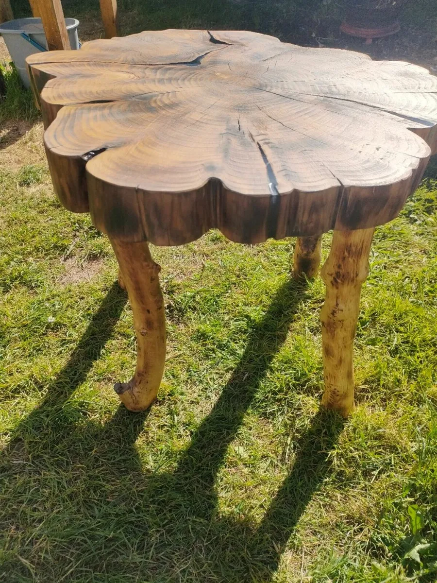 solid wood trunk table - Image 2