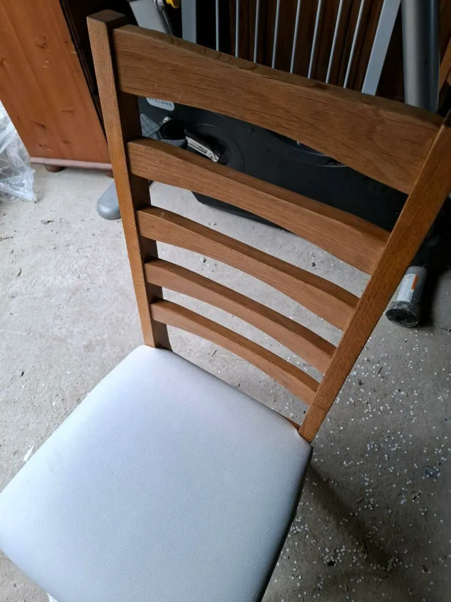 4 x Solid oak dining chairs - Image 4