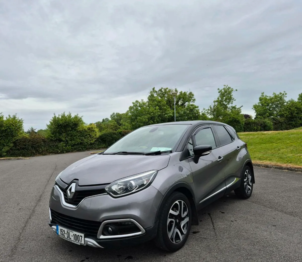 2015 Automatic Renault Captur..tax and nct 05-2027 - Image 2