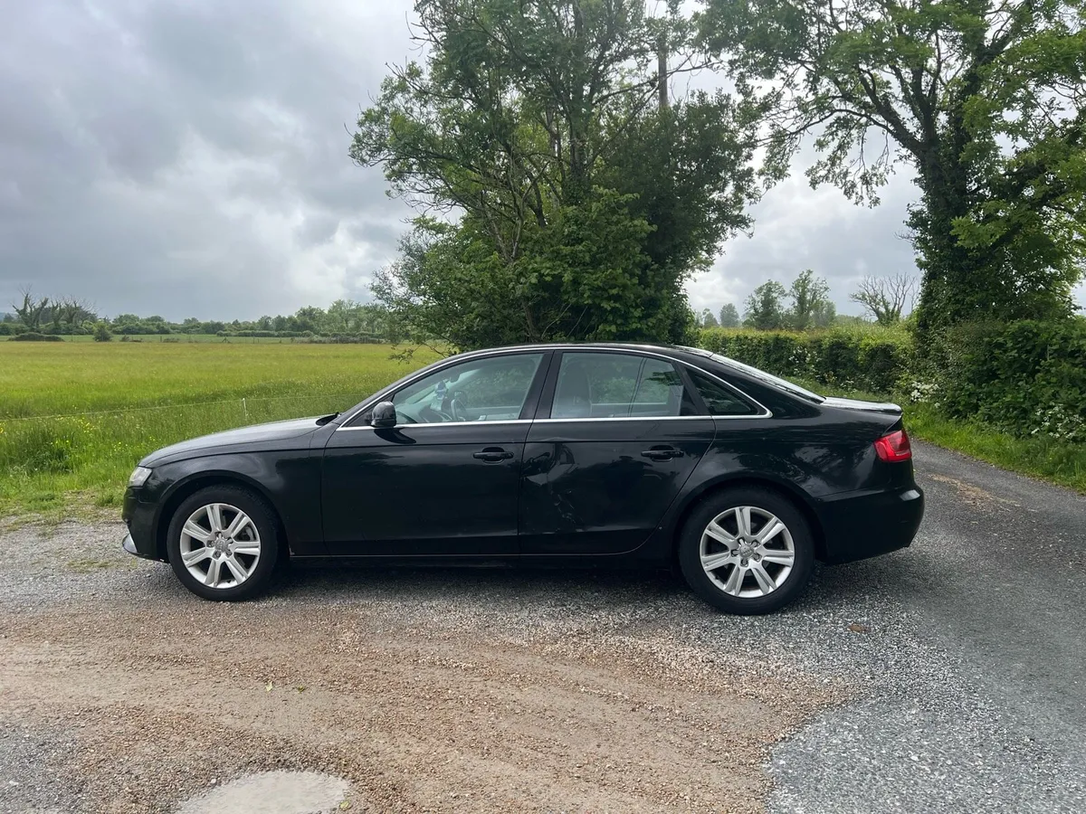 Audi A4 2010 - Image 1