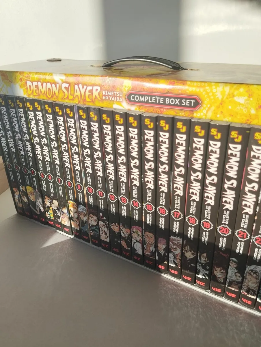 Demon Slayer Complete Box Set like new - Image 2