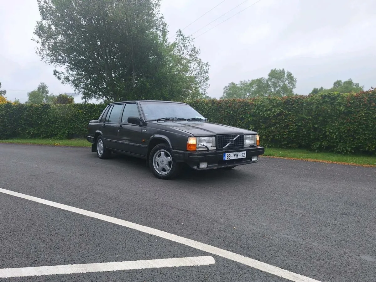 Volvo 740 Turbo 1989 - Image 1