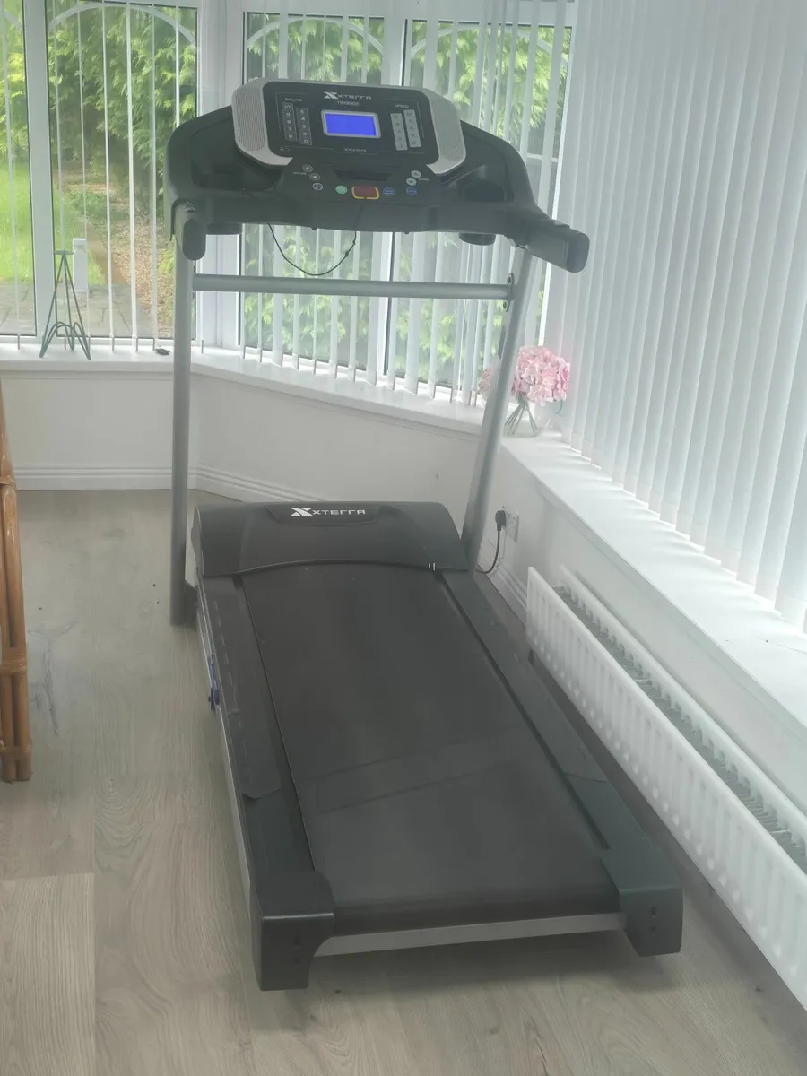Treadmill - Image 1