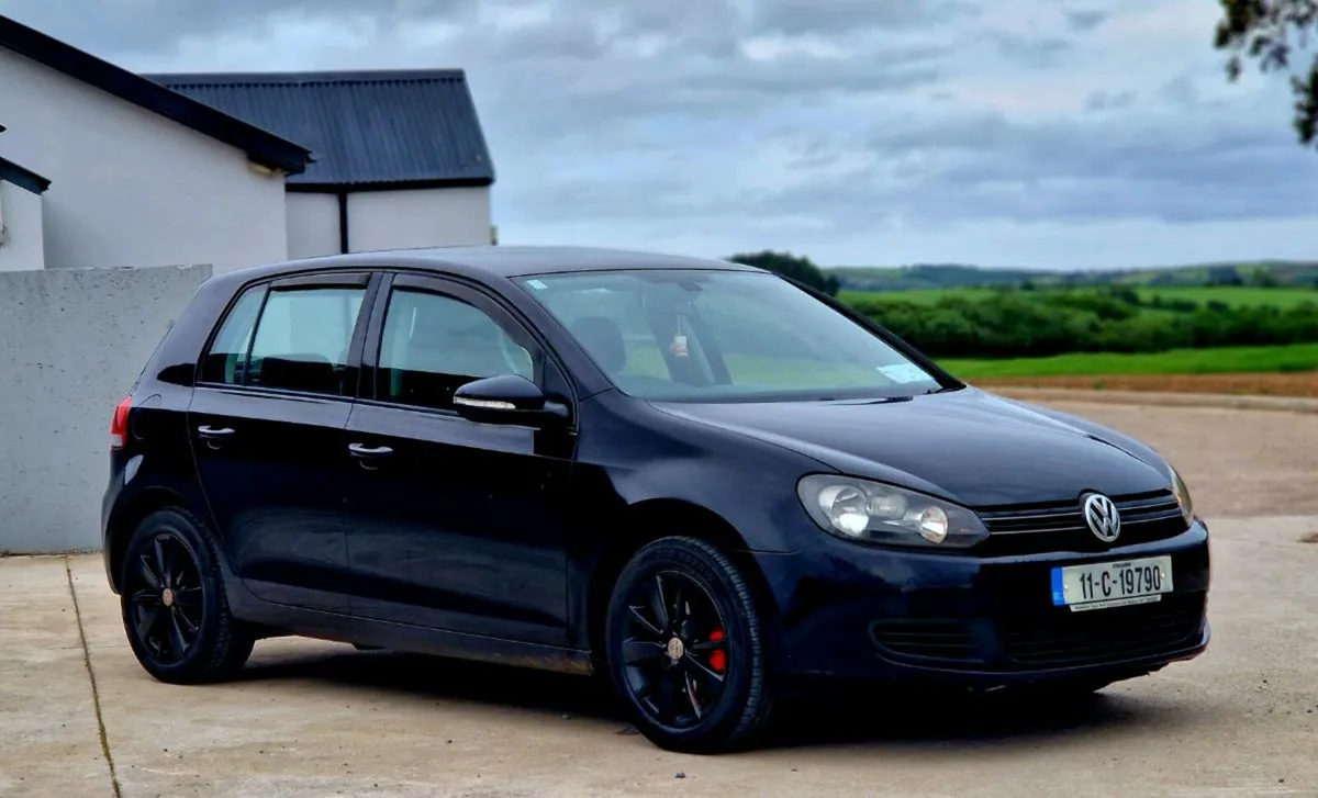 2011 VOLKSWAGEN GOLF 1.6 TDI BLUE MOTION - Image 2