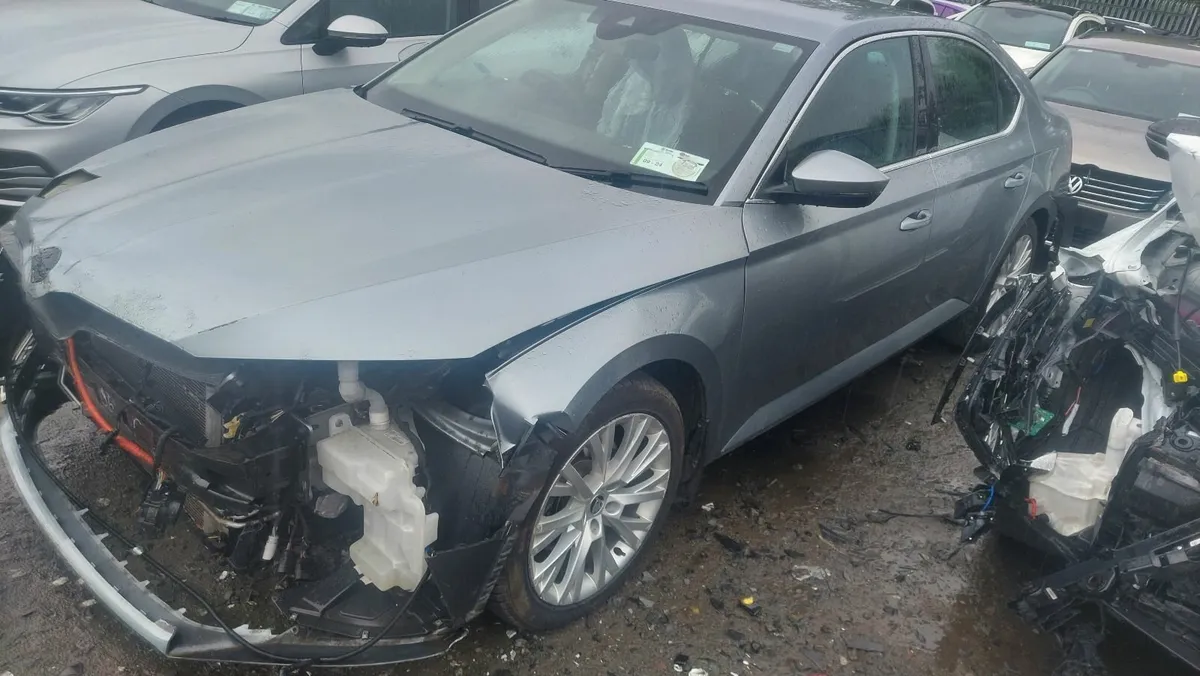 211 skoda superb auto - Image 3