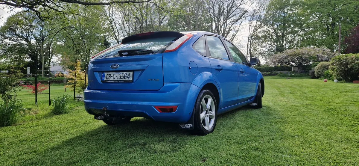 Ford Focus - Image 2