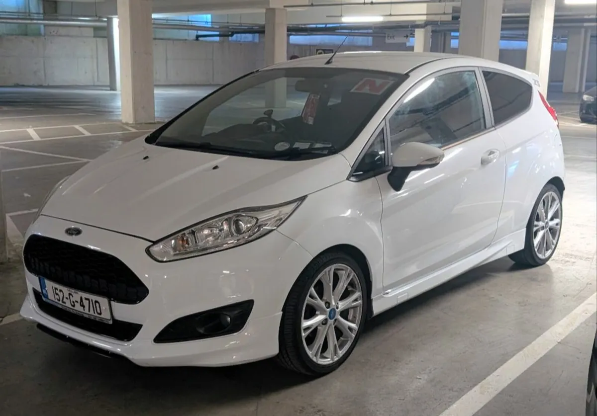 Ford Fiesta 2015 - Image 3