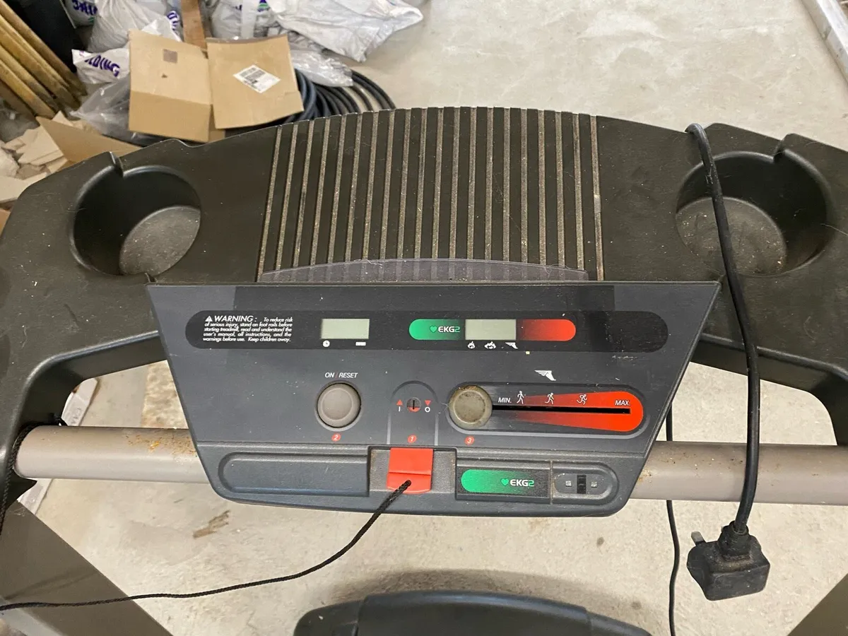 Treadmill - Image 4