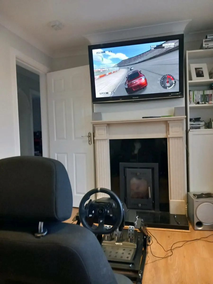 Logitech steering wheel, peddles and real car seat - Image 2
