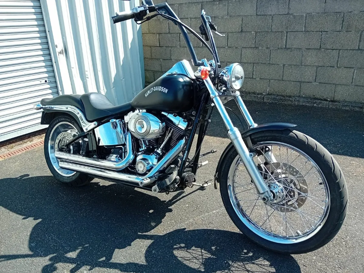 Harley Davidson Softail Custom FXSTC Low Miles - Image 1
