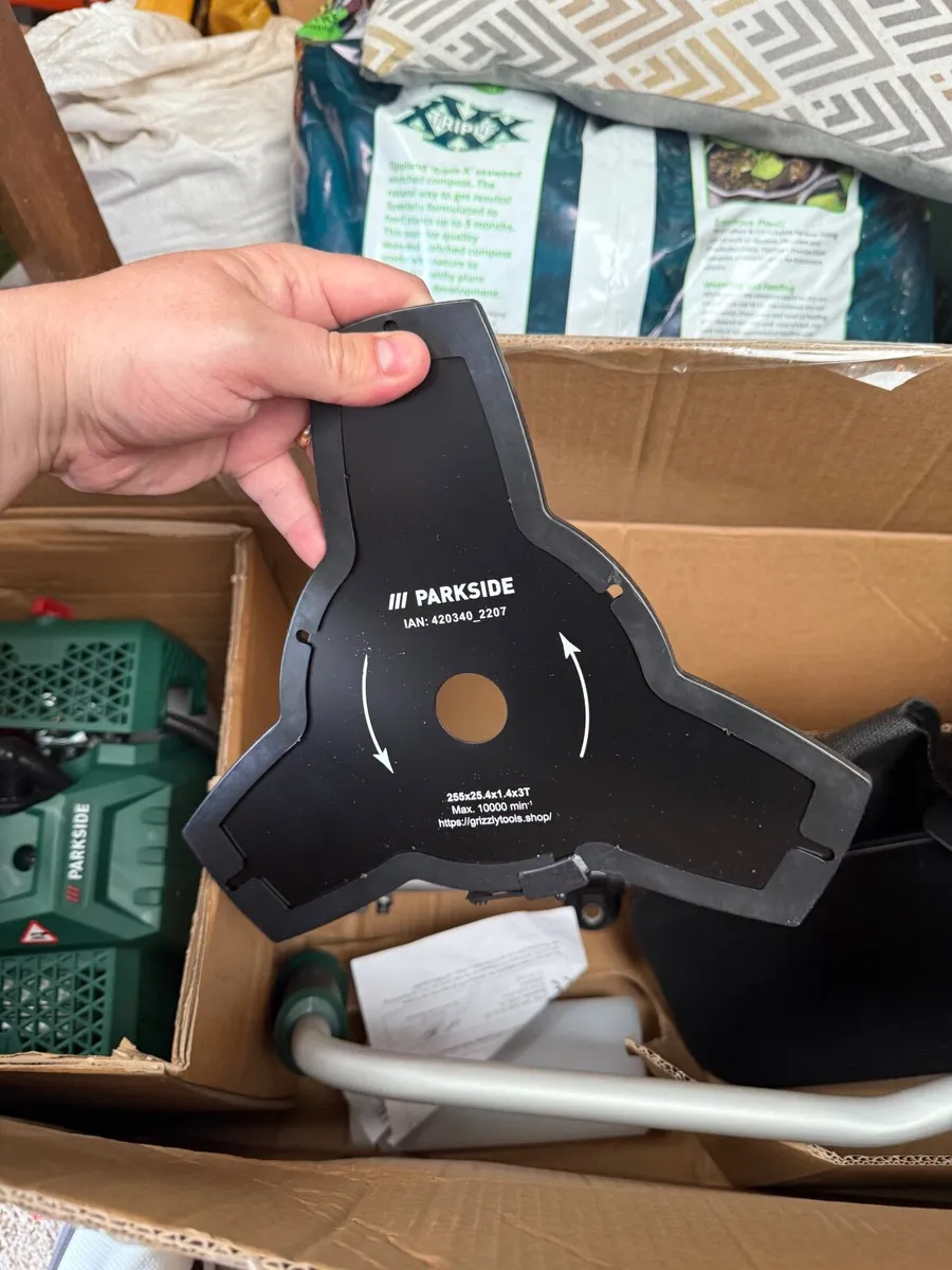Parkside Petrol Strimmers New - Image 4