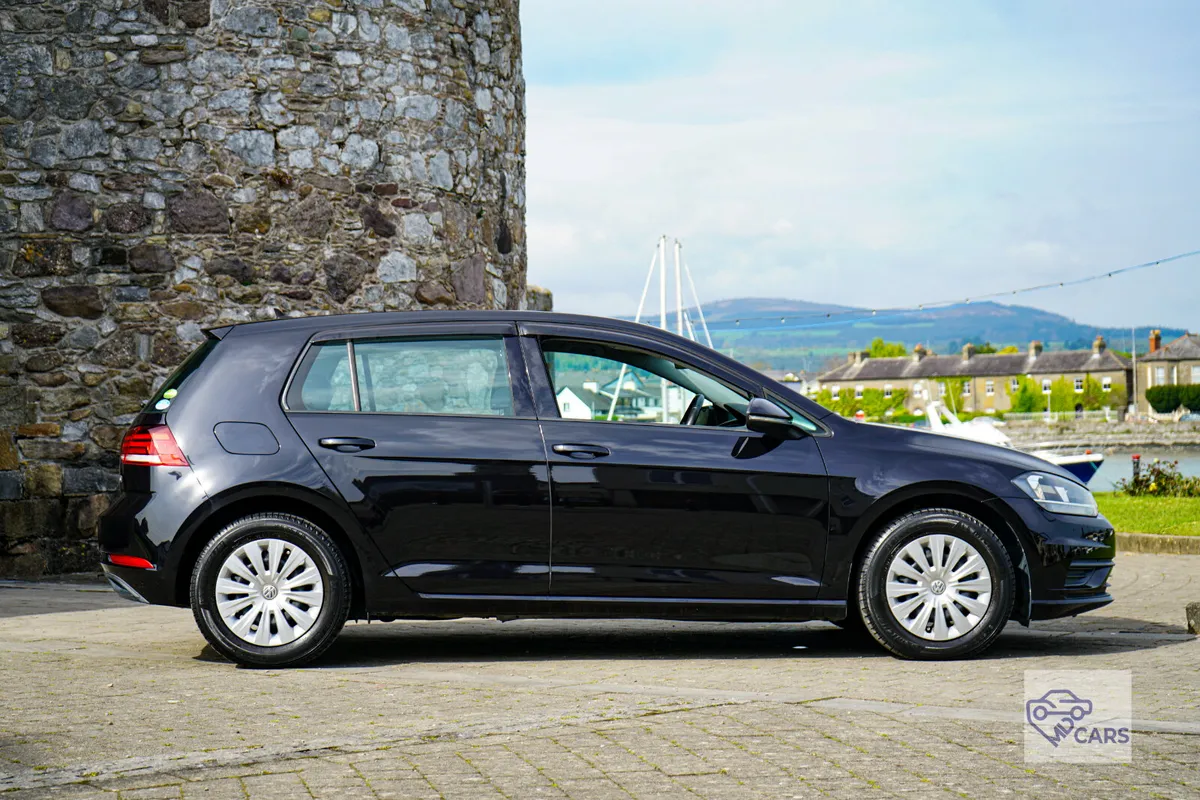 Vw Golf Automatic - Image 4