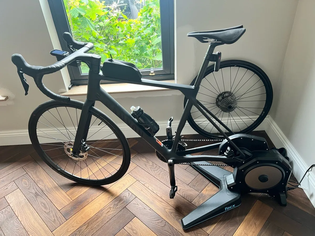 Garmin Tacx Flux 2 Smart Trainer - Image 2