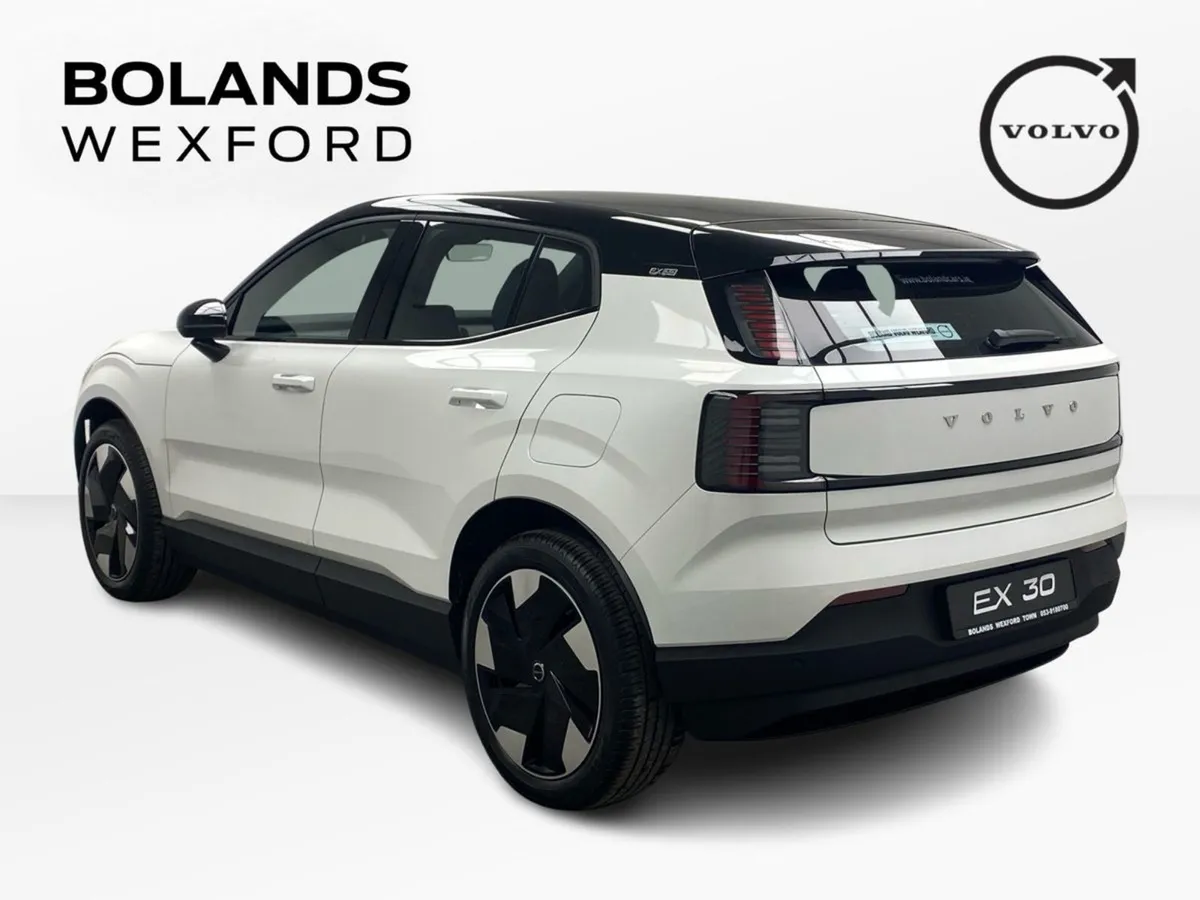 Volvo EX30 Plus Extended Range - Image 4