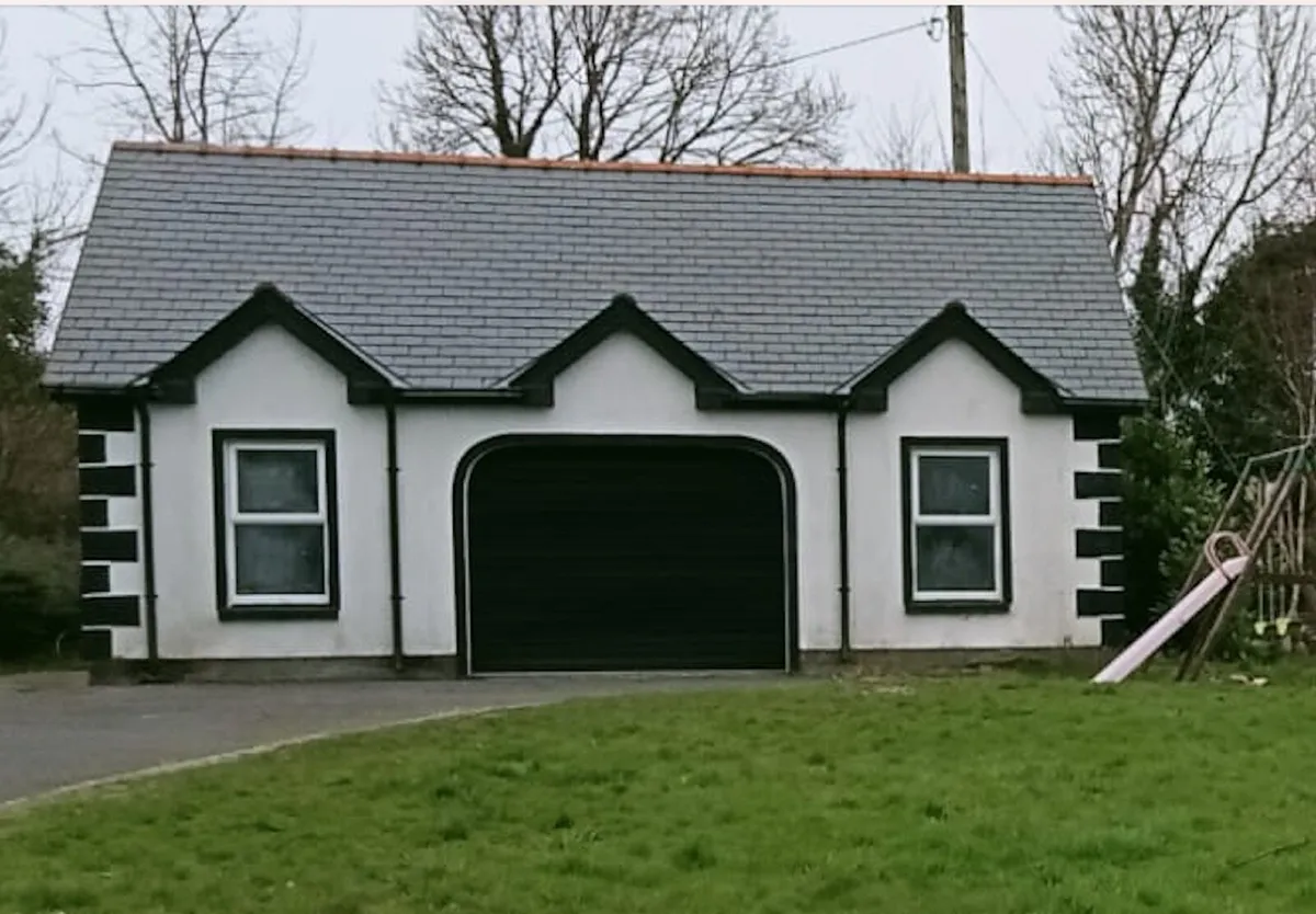 Garage Roller Door - Image 1